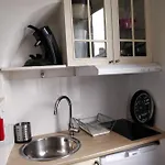 Les Armuriers, 2e Et Sans Asc Apartment Condom