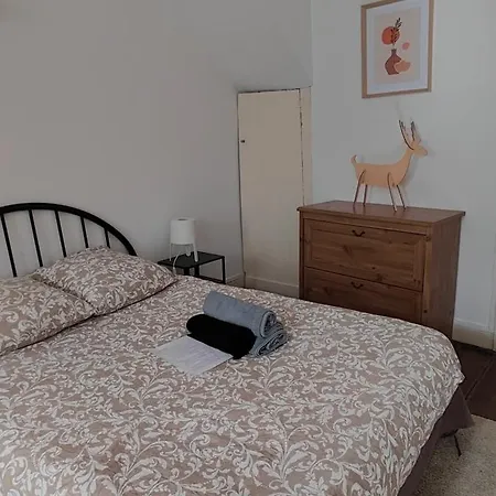 Les Armuriers, 2e Et Sans Asc Apartmán *